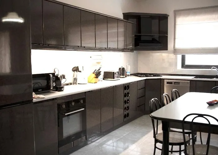 Villa Fun For The Family! Żebbieħ